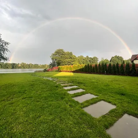 House Semesterbostad Borowe